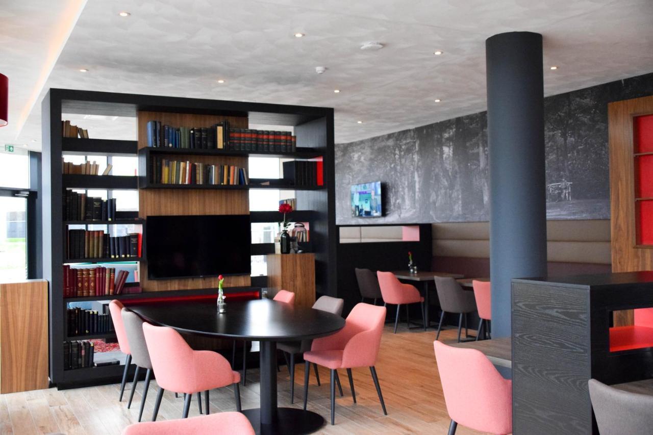 Bastion Hotel Амерсфорт Экстерьер фото